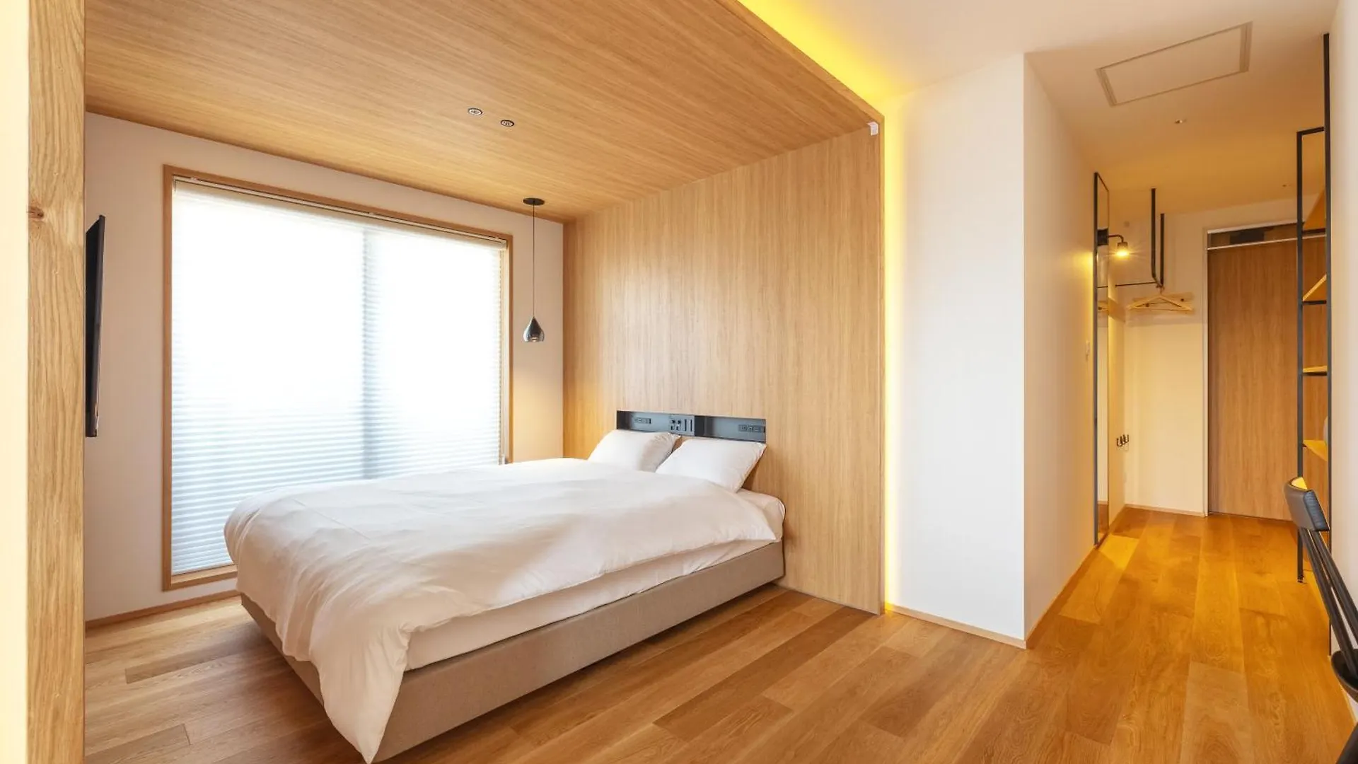 ** Hotel Dash Living Gojo Kyoto Japan