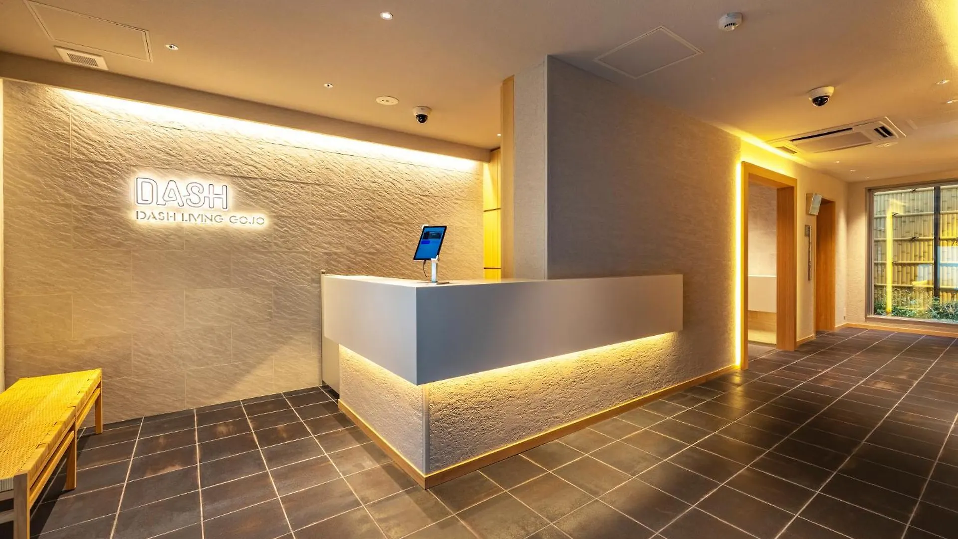 Dash Living Gojo Kiotó