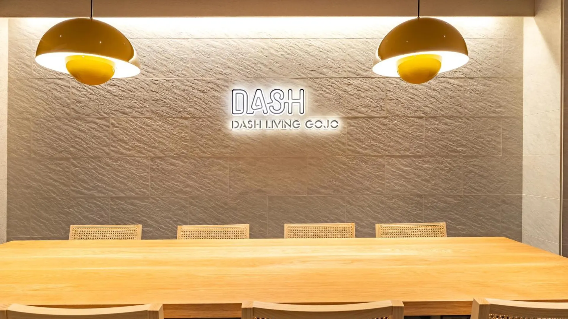 Dash Living Gojo Kiotó