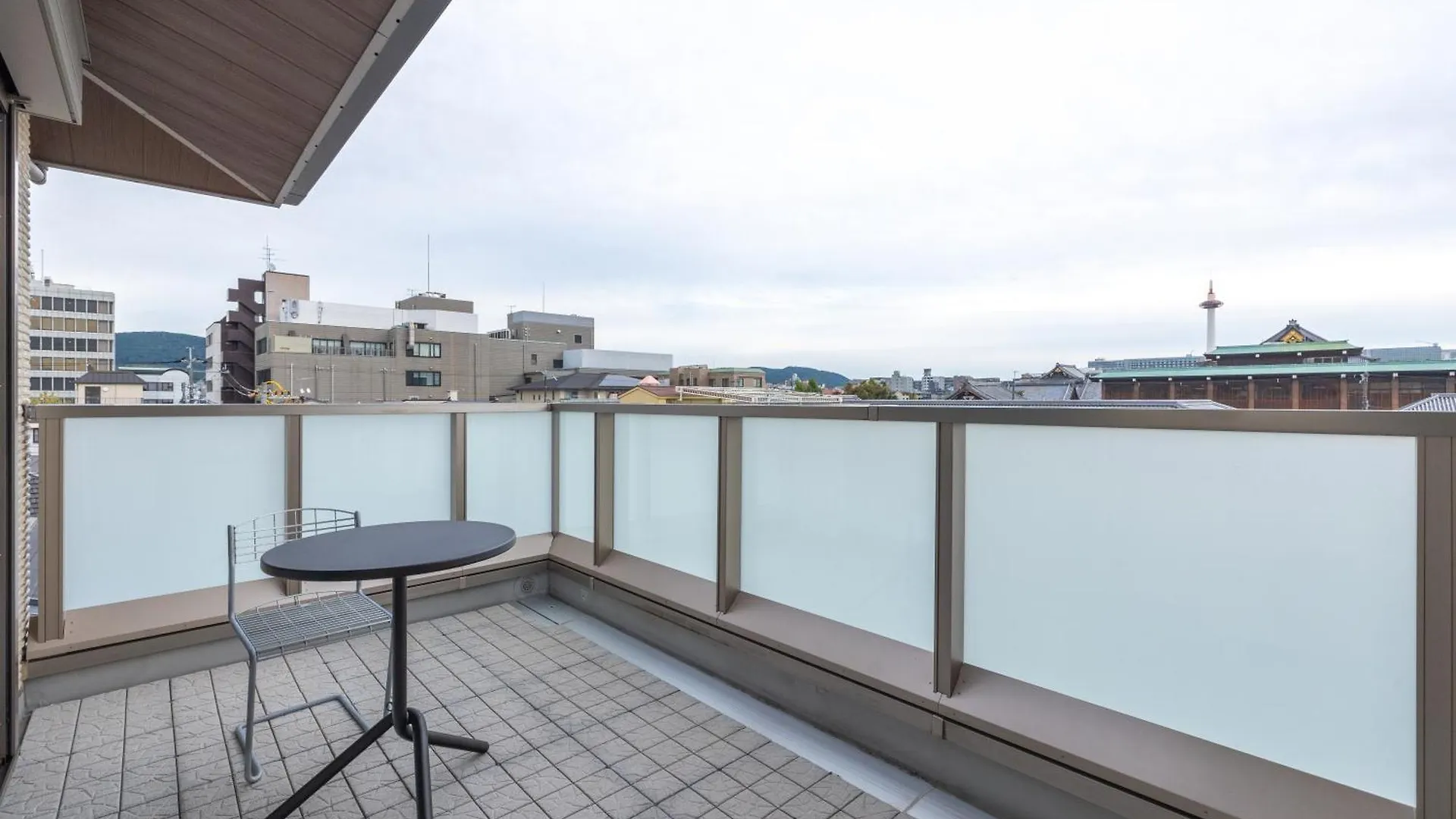 Dash Living Gojo Kiotó 2*,