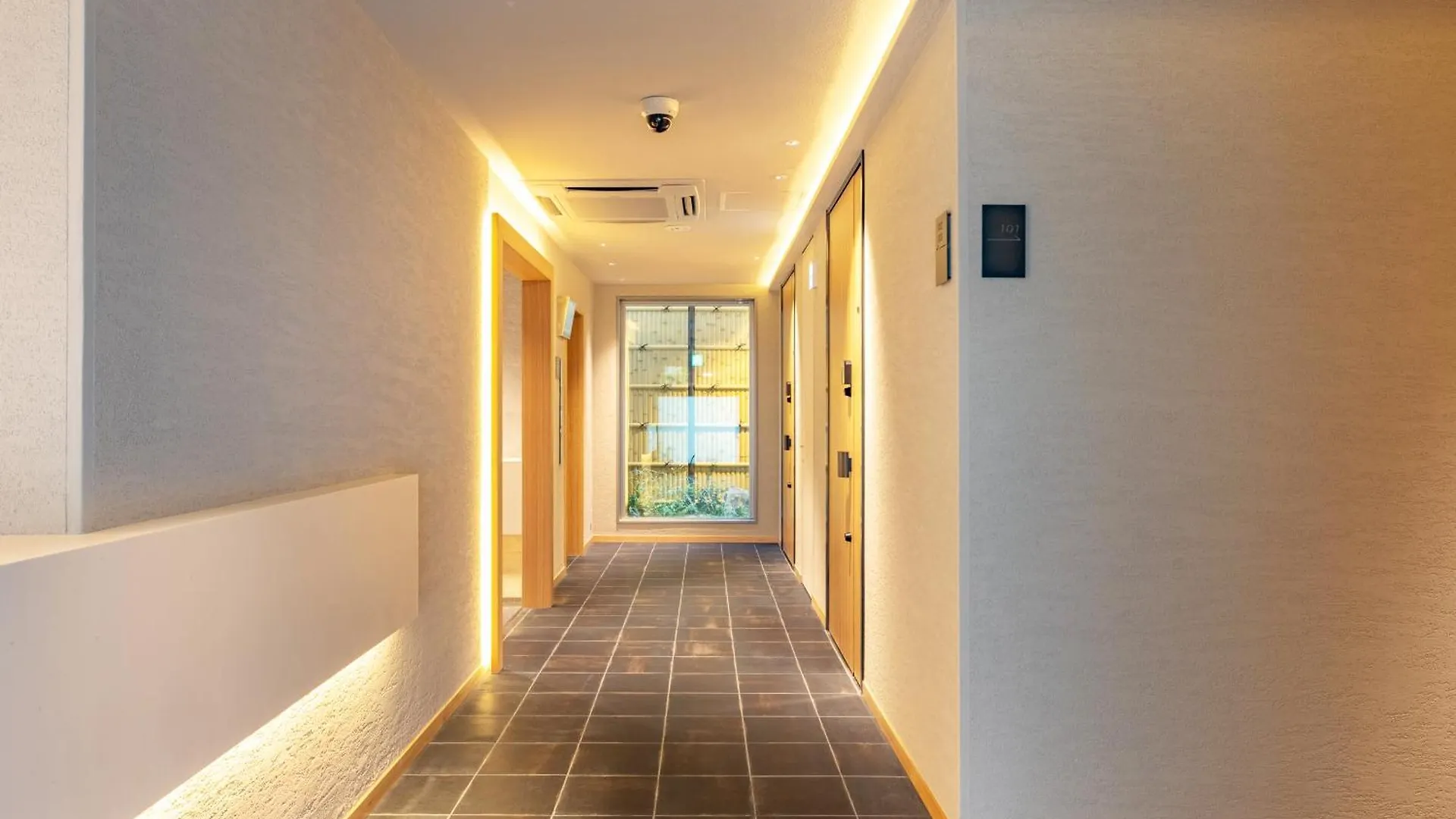 Dash Living Gojo Kyoto Hotel