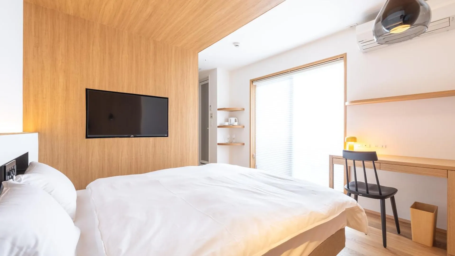 Dash Living Gojo Kiotó 2*,  Japán