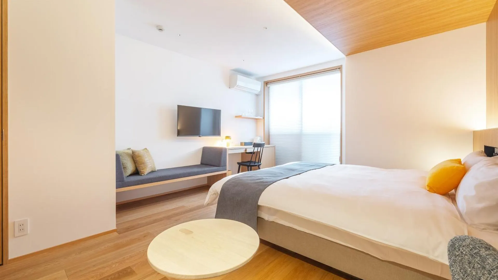 Dash Living Gojo Kiotó 2*,  Japán